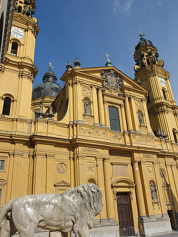 Fotos Theatinerkirche | München