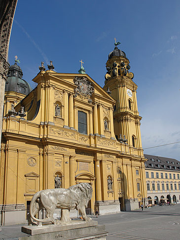 Fotos Theatinerkirche | München