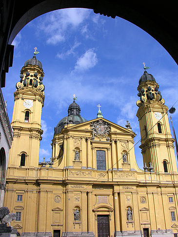 Theatinerkirche Fotos