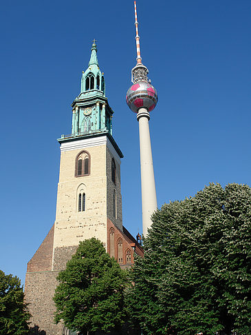 Foto Fernsehturm und Marienkirche