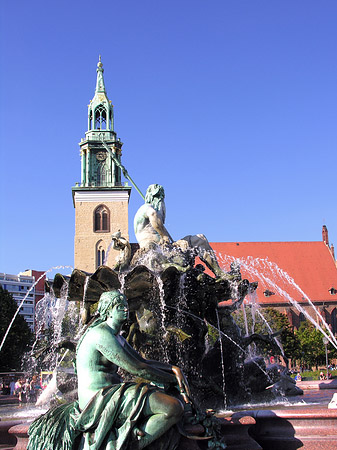 Neptunbrunnen Foto 