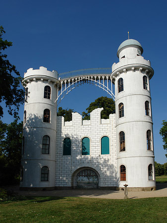 Fotos Schloss auf der Pfaueninsel