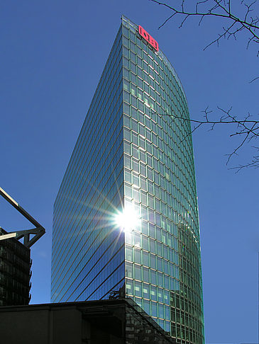 Foto Hochhaus der Deutschen Bahn - Berlin