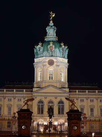 Foto Schloss Charlottenburg bei Nacht