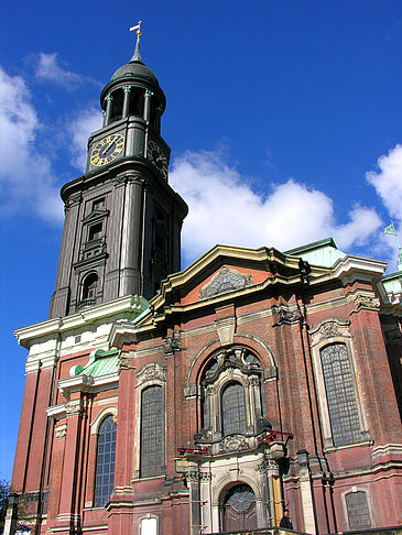 St. Michaelis Kirche - Turm Foto 