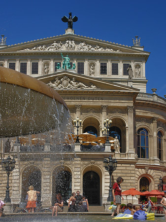 Fotos Alte Oper mit Brunnen | Frankfurt am Main