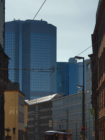 Dresdner Bank von Seufzerbrücke aus Fotos