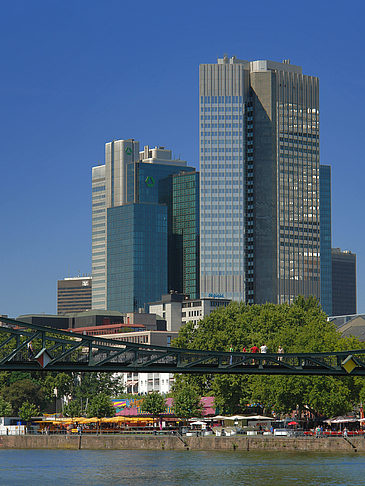 Fotos Eurotower und Dresdener Bank