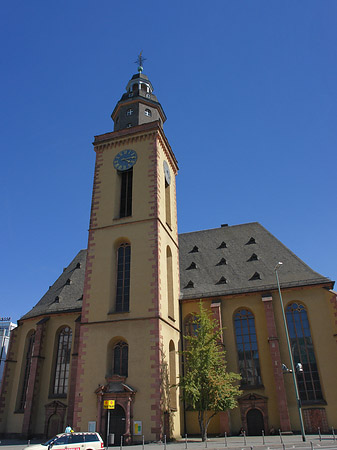 Fotos Katharinenkirche mit Straße | Frankfurt am Main