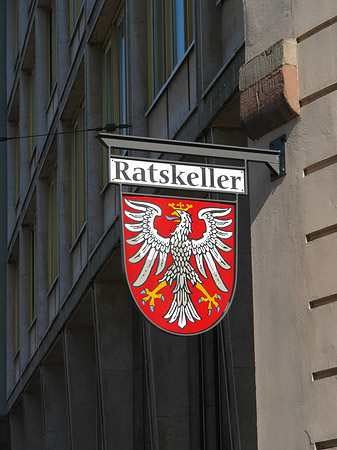 Fotos Schild vom Ratskeller | Frankfurt am Main