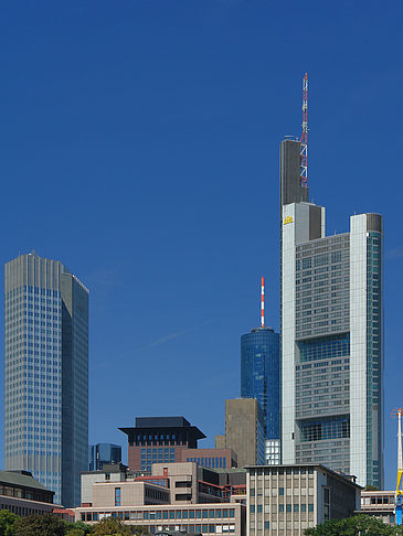 Commerzbank mit Maintower Foto 