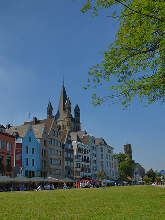 Foto Groß St Martin hinter Fischmarkt - Köln