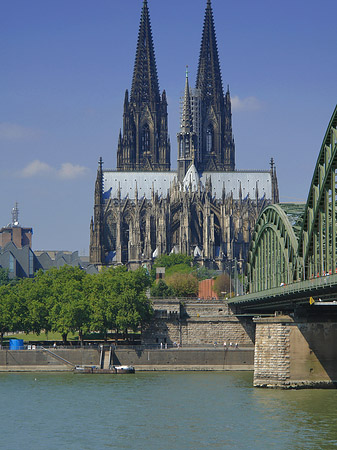 Foto Hohenzollernbrücke beim Kölner Dom - Köln