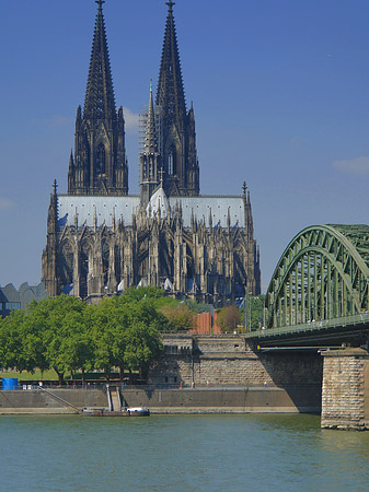 Foto Hohenzollernbrücke beim Kölner Dom - Köln