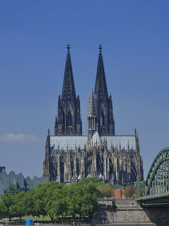 Foto Hohenzollernbrücke beim Kölner Dom