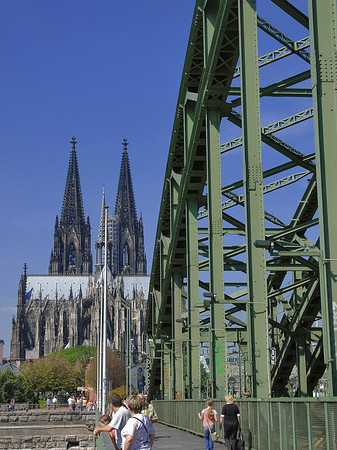 Fotos Hohenzollernbrücke beim Kölner Dom | Köln