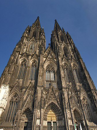 Westfassade des Kölner Doms Foto 