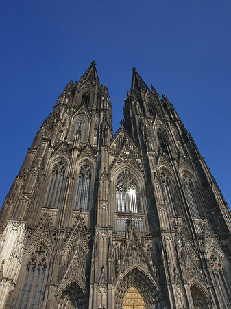 Westfassade des Kölner Doms Foto 