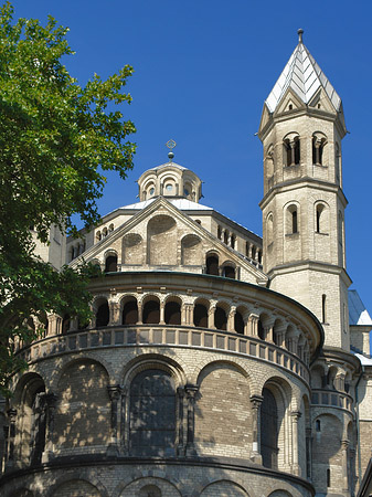 Kirchturm der St Aposteln Fotos