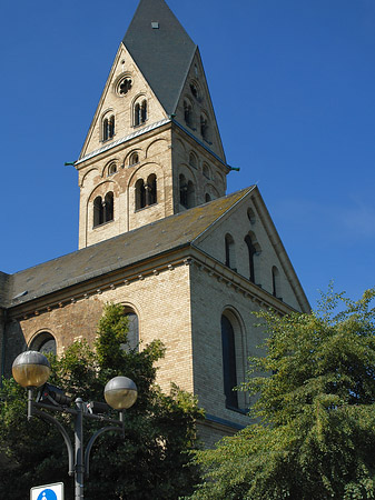 Foto Westturm der St Aposteln