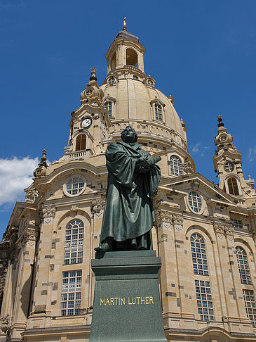 Frauenkirche und Lutherdenkmal Foto 