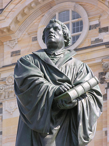 Fotos Martin Luther Denkmal an der Frauenkirche