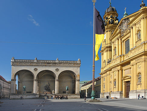 Fotos Feldherren | München