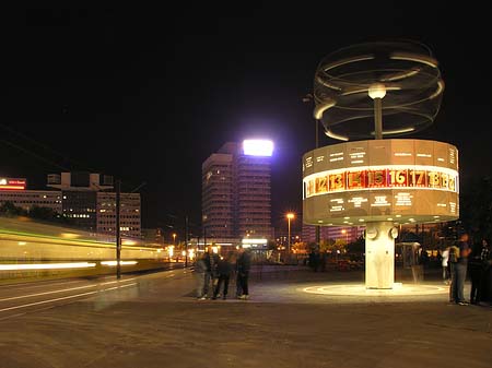 Fotos Weltzeituhr bei Nacht