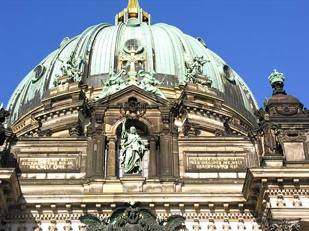 Foto Berliner Dom - Statuen - Berlin