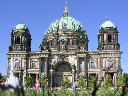 Foto Berliner Dom mit Lustgarten