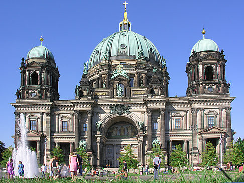 Fotos Berliner Dom mit Lustgarten