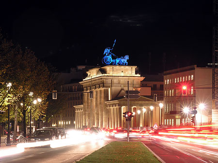 Ebert Straße bei Nacht