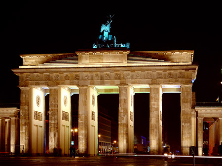 Brandenburger Tor - Kreuzung Fotos