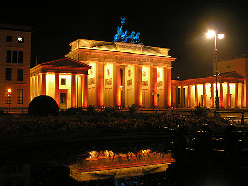 Pariser Platz bei Nacht