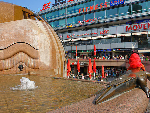 Fotos Weltkugelbrunnen | Berlin