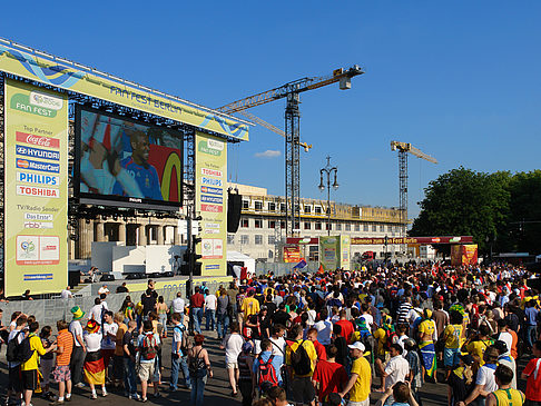 Showbühne am Brandenburger Tor Foto 