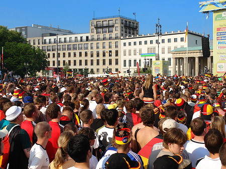 Showbühne am Brandenburger Tor Fotos