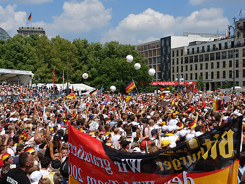 Foto Deutsche Fahnen - Berlin