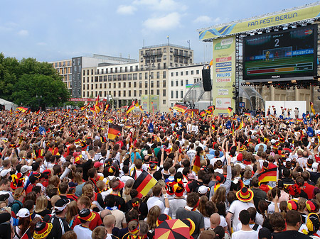 Fotos Fanfest Deutschland-Spiel