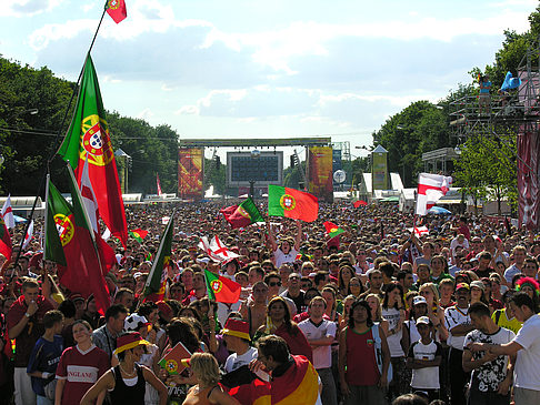 Fotos Blick Richtung Siegessäule - England Portugal