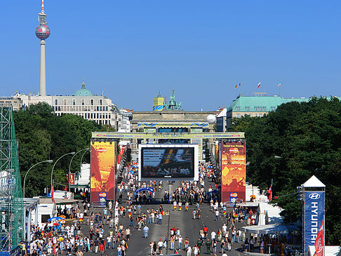 Foto Fanmeile am Brandenburger Tor - Berlin