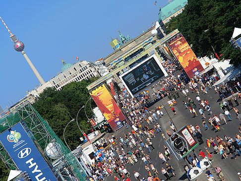 Foto Fanmeile am Brandenburger Tor