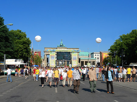 Fanmeile am Brandenburger Tor Fotos