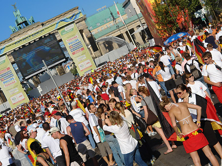 Foto Fanmeile am Brandenburger Tor