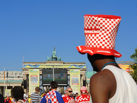 Fans am Brandenburger Tor Fotos