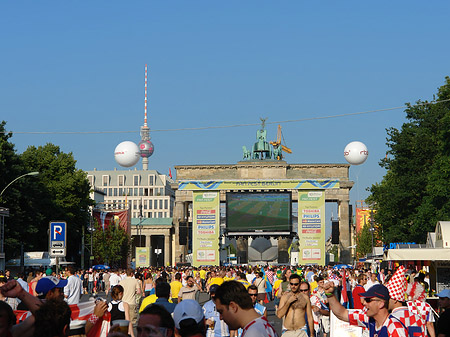 Brandenburger Tor und Fernsehturm Foto 