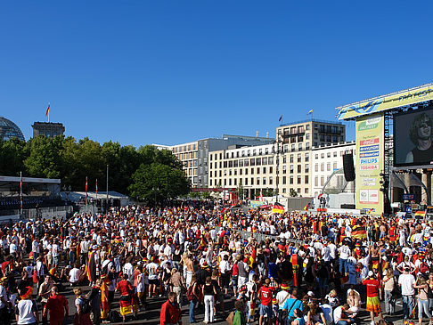 Leinwand und Fans