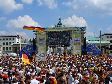 Leinwand und Fans Fotos