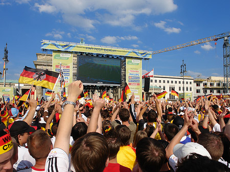 Leinwand und Fans Fotos