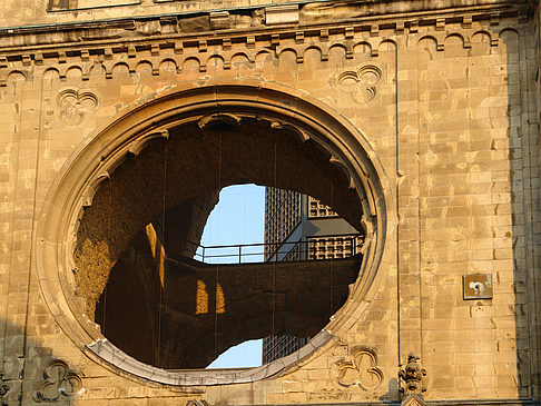 Hauptturm der Gedächtniskirche Foto 